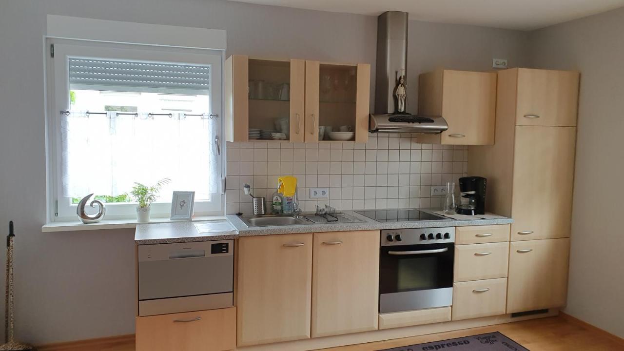 באומהולדר Ferienwohnung Pees מראה חיצוני תמונה